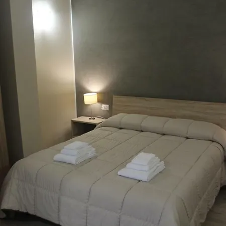 Nocleg ze śniadaniem Del Corso San Cataldo (Sicily)